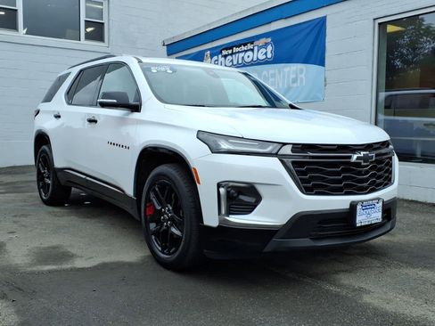 Certified 2023 Chevrolet Traverse Premier w/ Redline Edition AWD/4WD image 1
