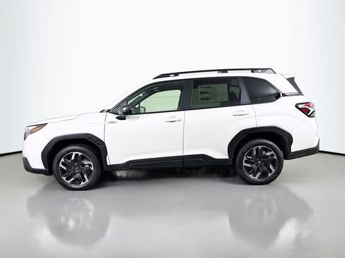 New 2025 Subaru Forester Premium image 4