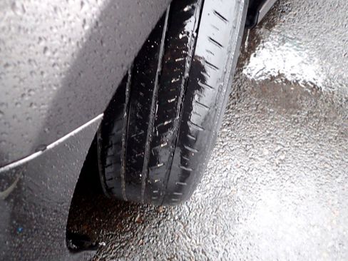 Used 2018 Toyota Camry LE image 22