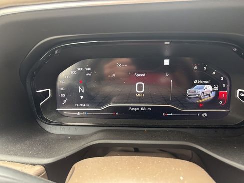 Used 2022 GMC Yukon Denali AWD/4WD image 16