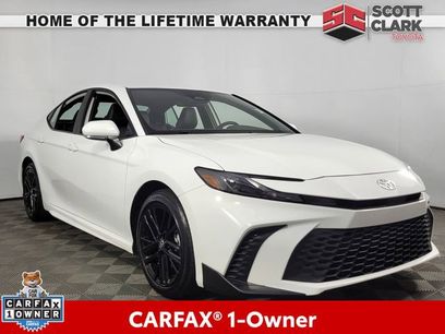 Used 2025 Toyota Camry SE