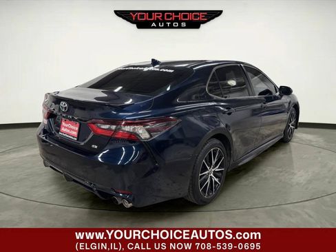 Used 2021 Toyota Camry SE FWD image 7
