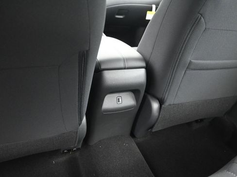 New 2025 Nissan Sentra SV w/ All-Weather Package image 16