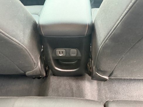 Used 2019 Chevrolet Colorado LT image 13