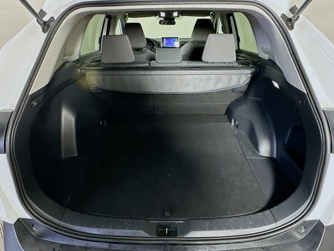 Used 2024 Toyota RAV4 XLE image 28