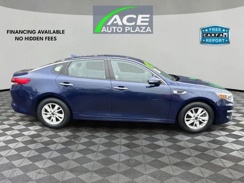 Used 2017 Kia Optima LX w/ Convenience Plus Package image 4