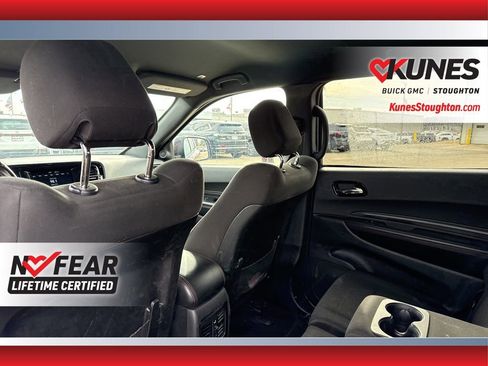 Used 2023 Dodge Durango GT image 38