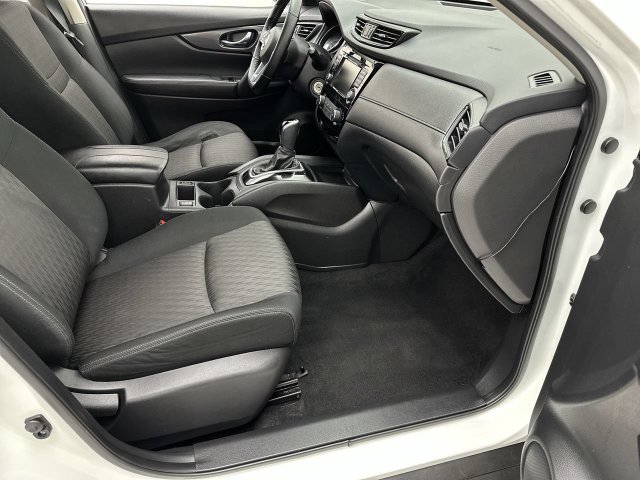Used 2020 Nissan Rogue S w/ Special Edition Package AWD/4WD image 23