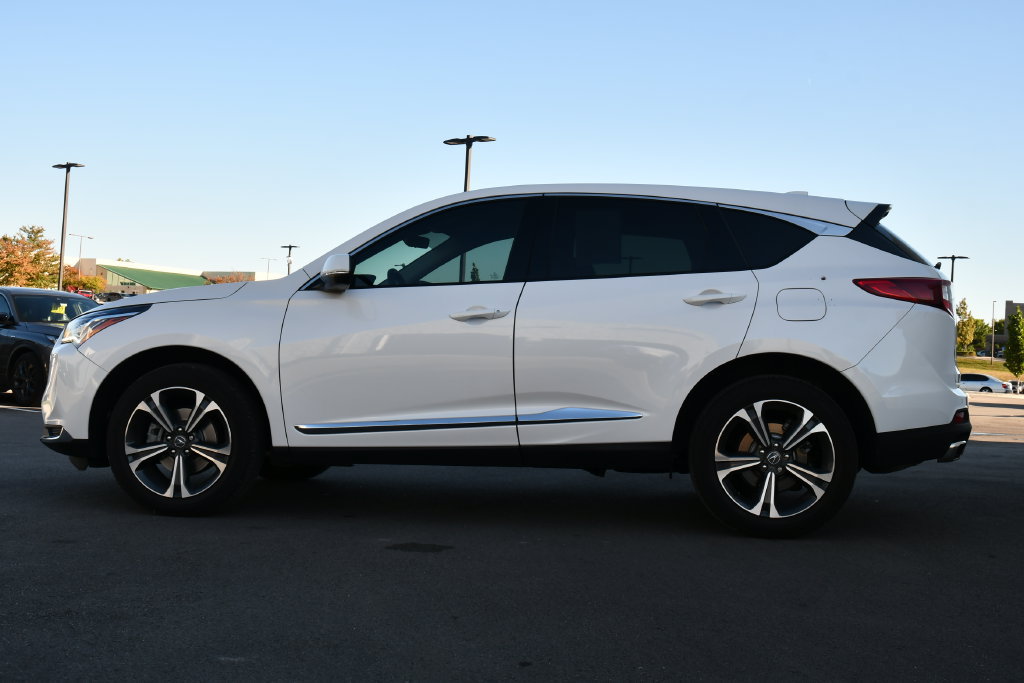 Used 2025 Acura RDX w/ Technology Package AWD/4WD image 4