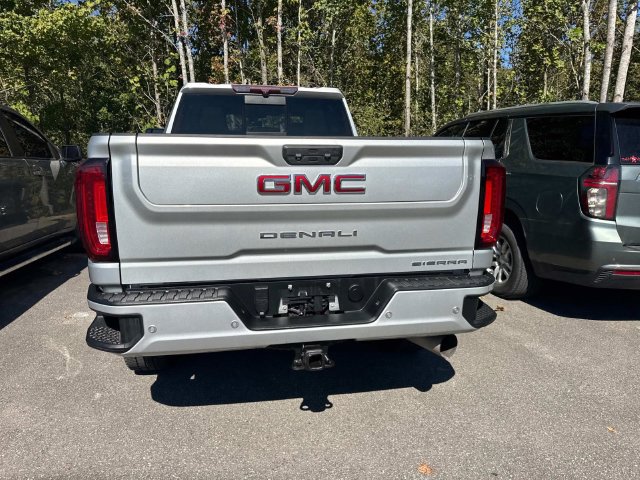 Used 2022 GMC Sierra 2500 Denali AWD/4WD image 9