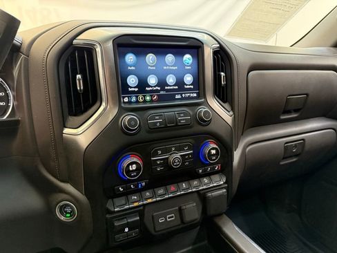 Used 2020 Chevrolet Silverado 1500 LTZ w/ LTZ Texas Edition AWD/4WD image 14
