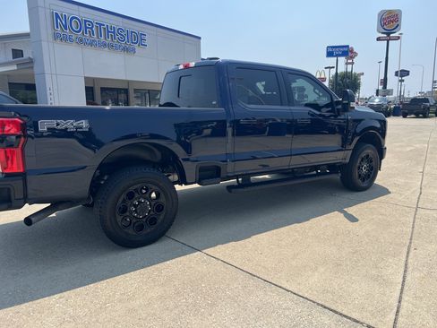 Used 2024 Ford F250 Lariat w/ Black Appearance Package AWD/4WD image 7