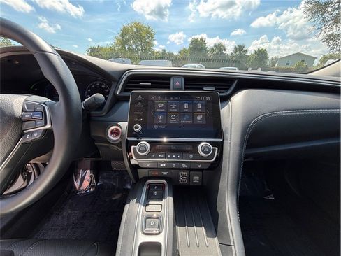 Used 2021 Honda Insight Touring image 11