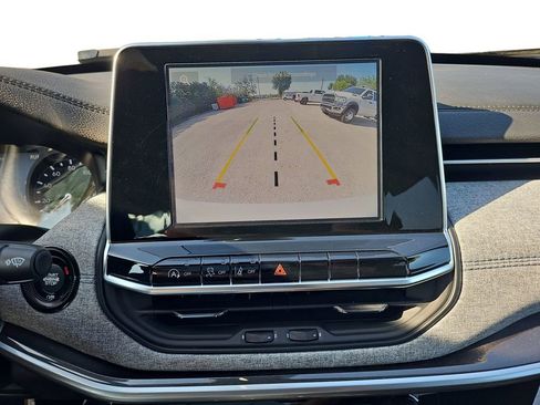 New 2025 Jeep Compass Sport image 20