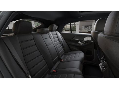 New 2026 Mercedes-Benz GLE 450 4MATIC Coupe image 5