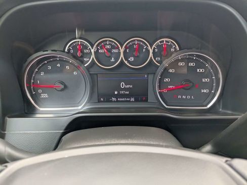 Used 2021 Chevrolet Silverado 1500 LT Trail Boss w/ LPO, Dark Essentials Package AWD/4WD image 27