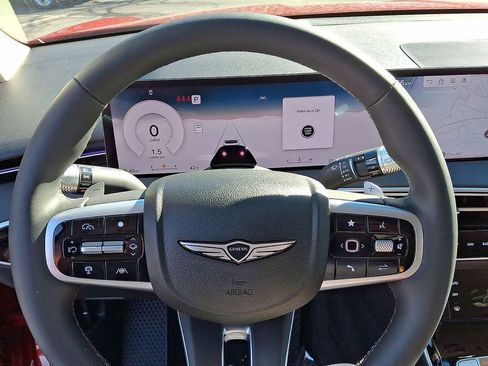 Used 2026 Genesis GV70 2.5T image 16