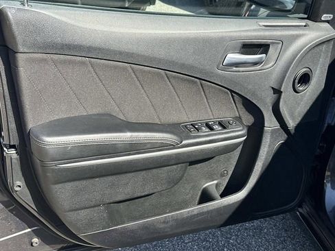 Used 2023 Dodge Charger SXT image 17
