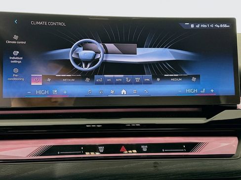 New 2026 BMW i5 eDrive40 w/ Premium Package image 14