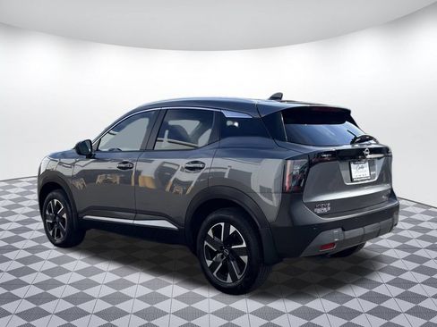 Used 2026 Nissan Kicks SV w/ SV Premium Package AWD/4WD image 5