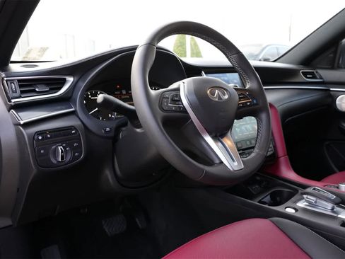 Certified 2025 INFINITI QX50 Sport w/ Cargo Package image 13