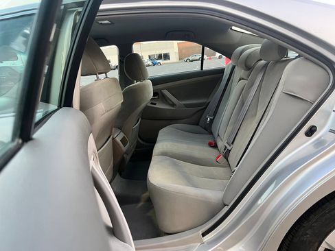 Used 2008 Toyota Camry LE FWD image 23