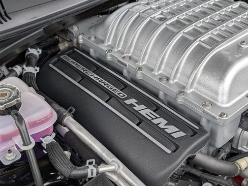 Used 2022 Dodge Challenger SRT Hellcat Redeye image 12