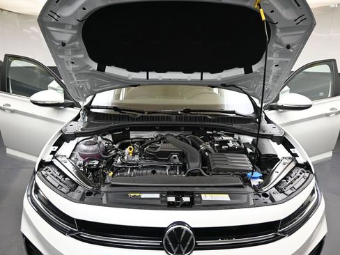 New 2026 Volkswagen Jetta SEL image 9