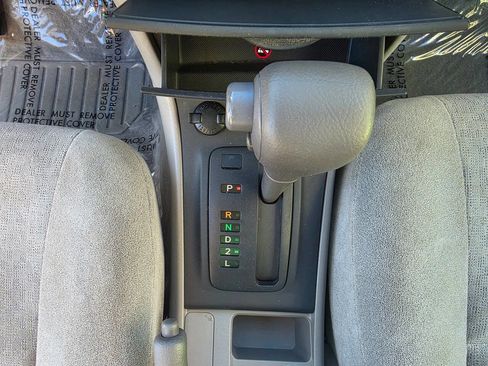 Used 2004 Toyota Corolla CE image 41