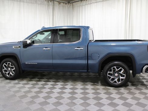 Used 2024 GMC Sierra 1500 SLT image 35