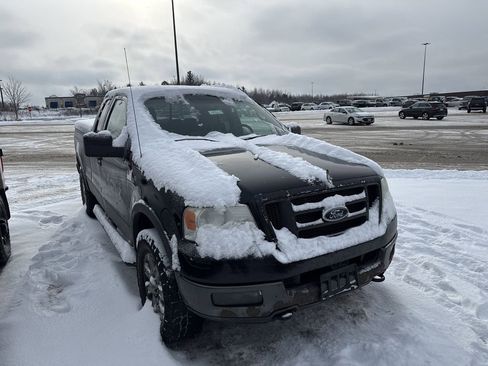 Used 2005 Ford F150 XLT image 4