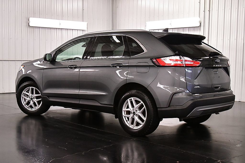 Used 2024 Ford Edge SEL w/ Convenience Package AWD/4WD image 5