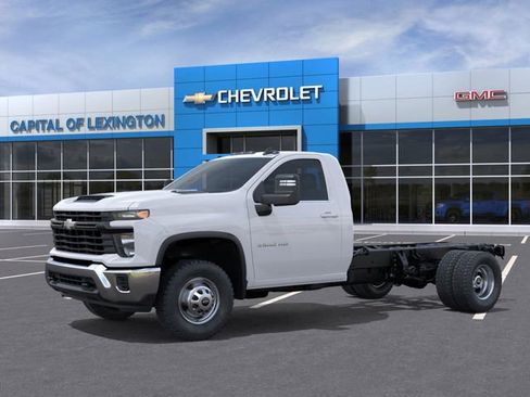 New 2026 Chevrolet Silverado 3500 W/T w/ WT Convenience Package image 2