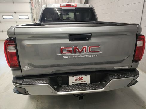 New 2026 GMC Canyon Elevation w/ Convenience Package image 20