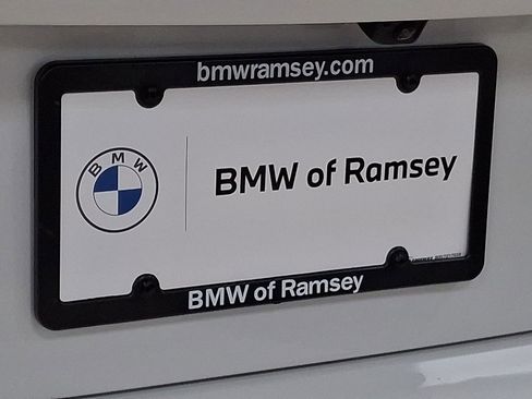 Used 2025 BMW i5 xDrive40 w/ Premium Package AWD/4WD image 30