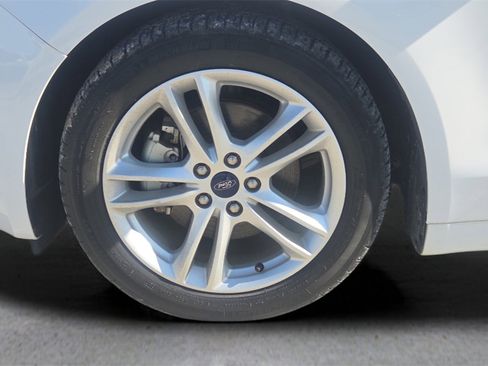 Used 2018 Ford Fusion S image 19