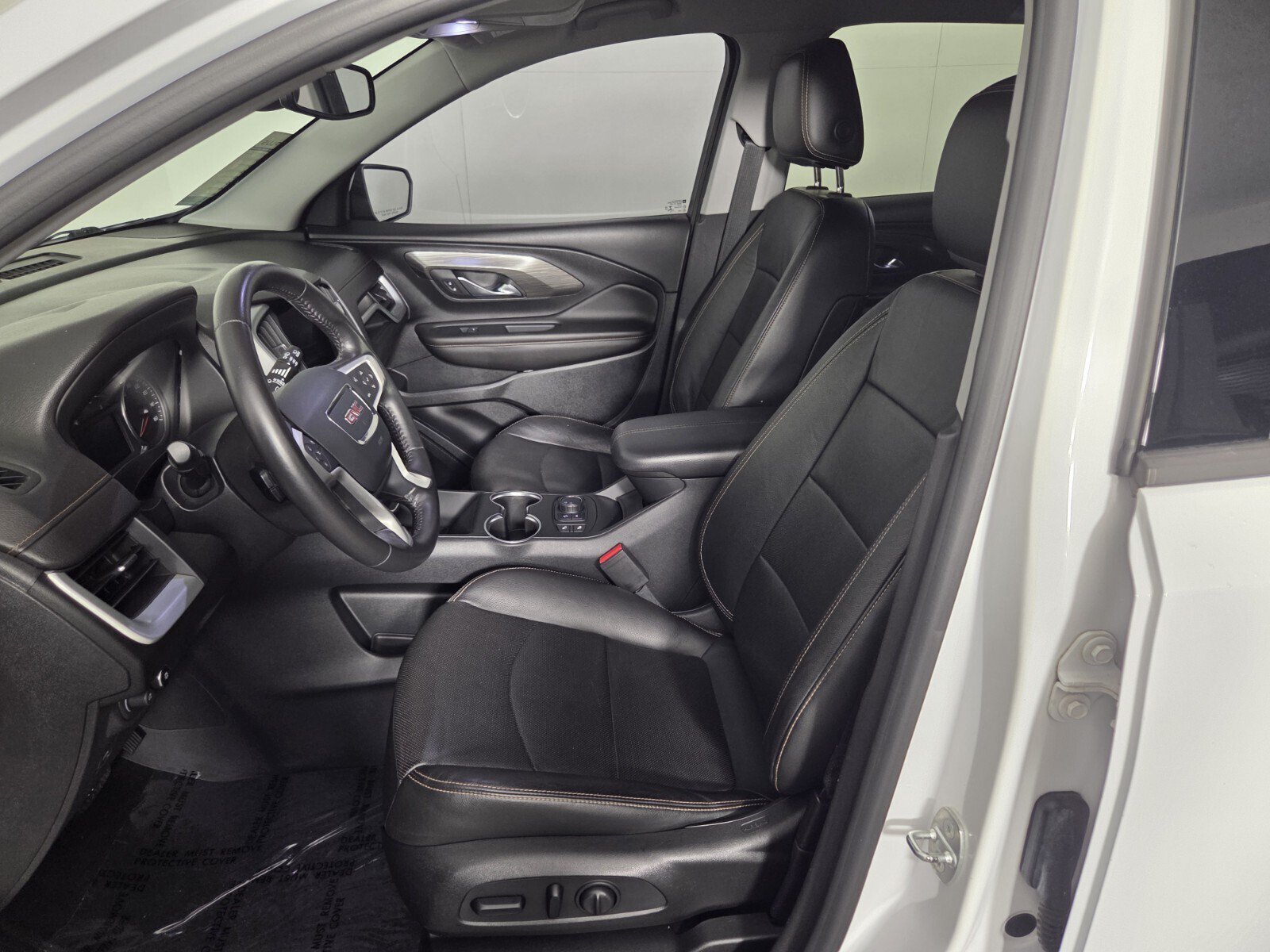 Used 2020 GMC Terrain SLT FWD image 8