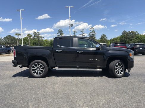 Certified 2022 GMC Canyon Denali AWD/4WD image 13
