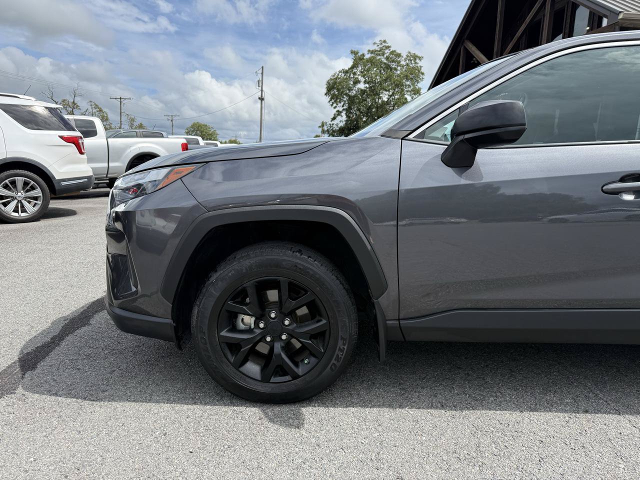 Used 2024 Toyota RAV4 LE FWD image 34