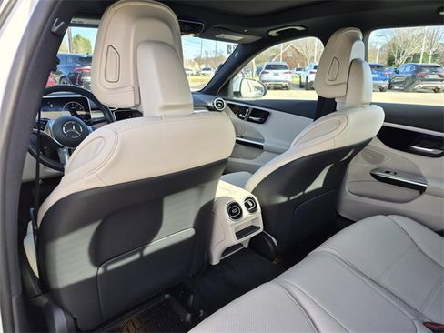 Certified 2023 Mercedes-Benz C 300 4MATIC Sedan image 27