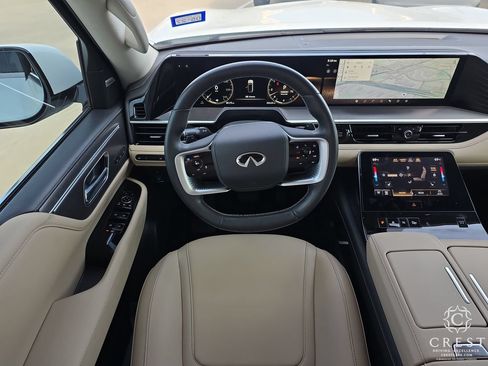 Used 2025 INFINITI QX80 Pure RWD image 14