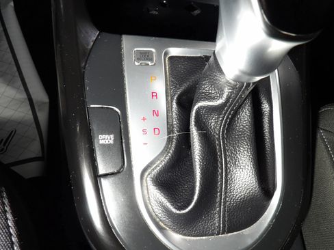 Used 2019 Kia Forte S w/ S Premium Package FWD image 15