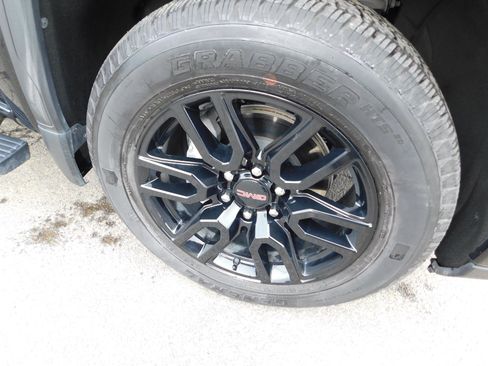 Used 2023 GMC Sierra 1500 Pro w/ Graphite Edition image 15