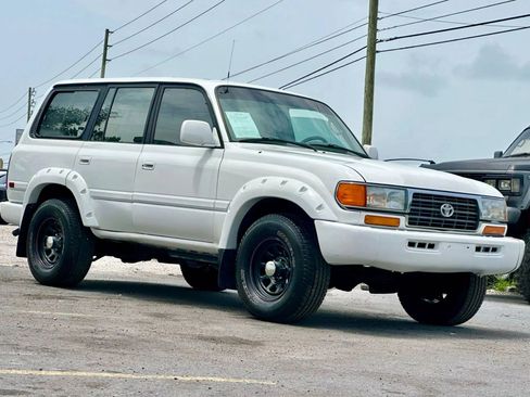 Used 1997 Toyota Land Cruiser image 9
