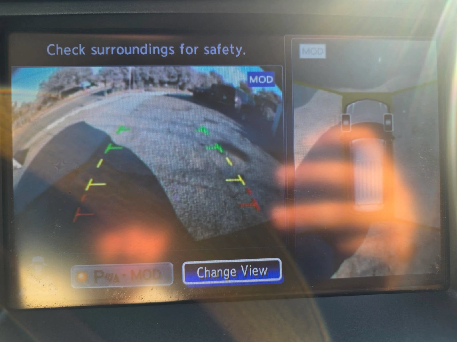 Used 2017 Nissan Armada Platinum w/ Captain Seat Package RWD image 13