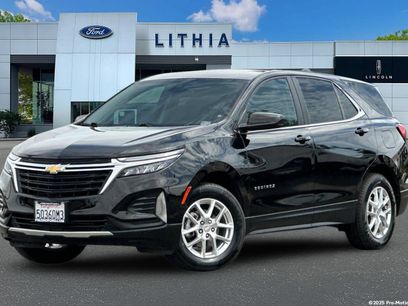 Used 2022 Chevrolet Equinox LT w/ LPO, Floor Liner Package