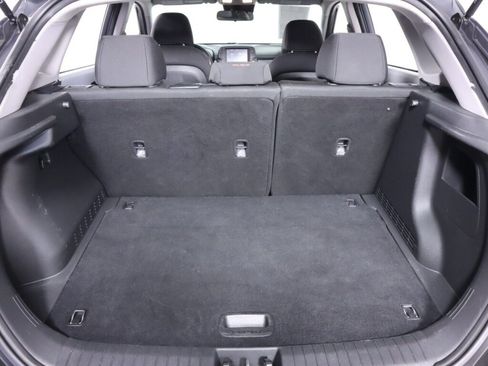 Used 2021 Hyundai Kona SE FWD image 34
