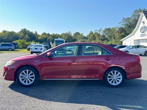 Used 2012 Toyota Camry XLE image 11