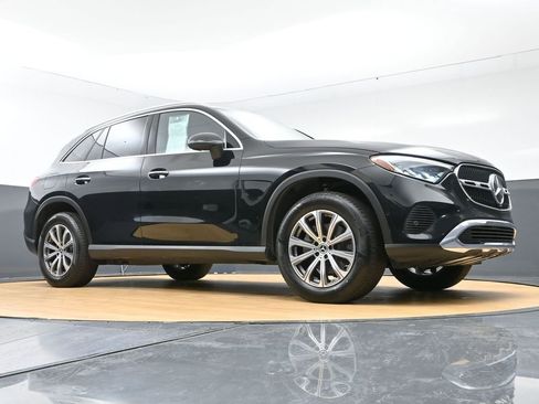 Used 2024 Mercedes-Benz GLC 300 4MATIC image 49
