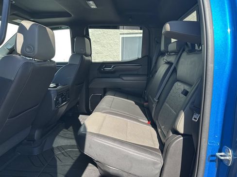 Used 2022 Chevrolet Silverado 1500 ZR2 w/ Technology Package AWD/4WD image 11